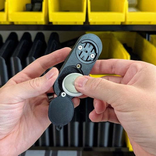 Seatpost Varia + Airtag Mount