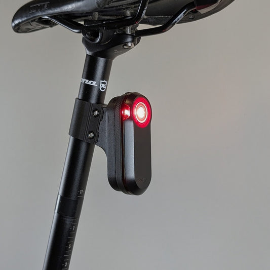 Seatpost Varia + Airtag Mount