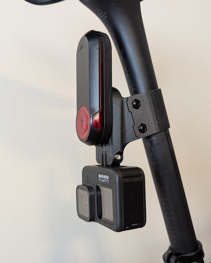 Seatpost Varia + Action Mount