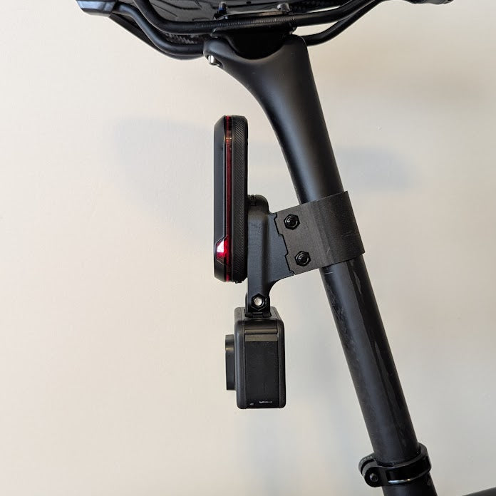 Seatpost Varia + Action Mount
